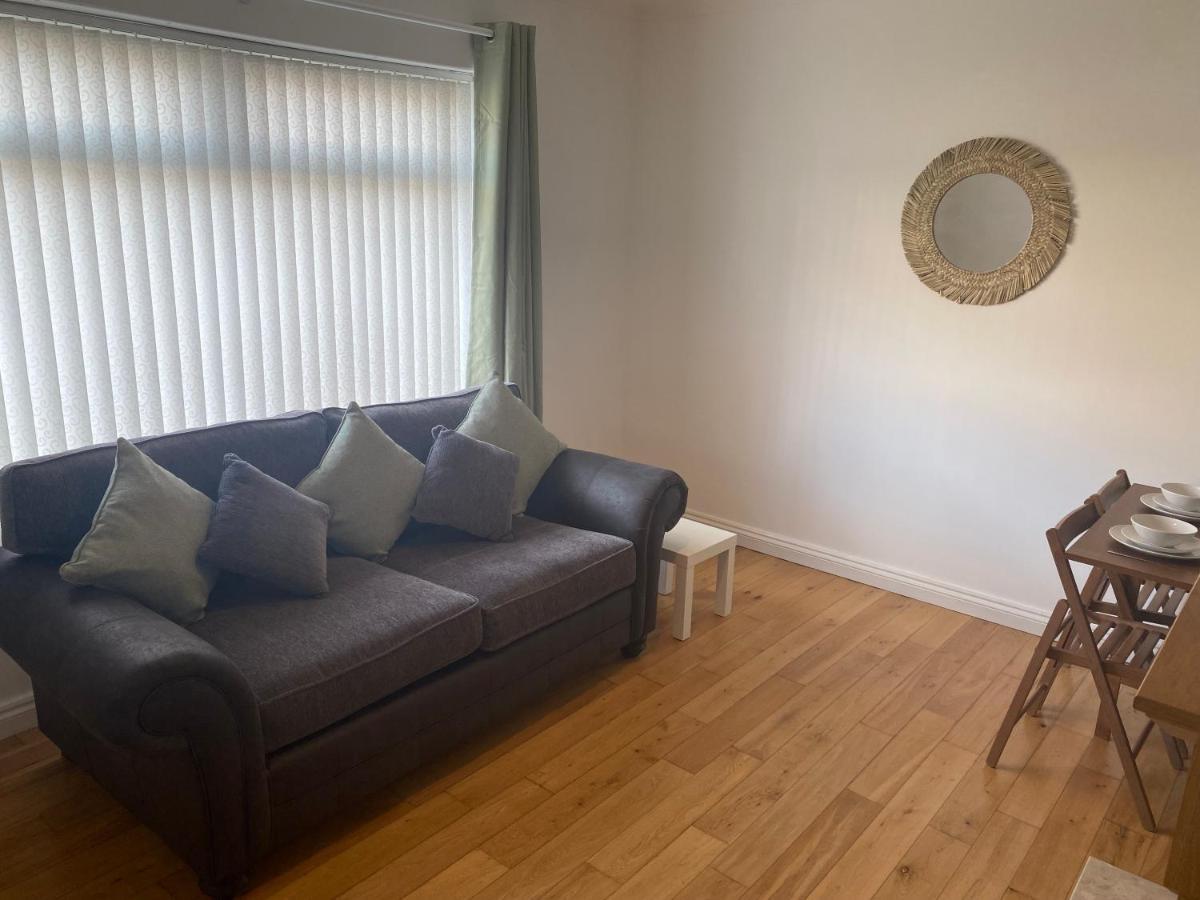 Wilton - Perfect Home For Contractors Private Large Drive 뉴캐슬어폰타인 외부 사진